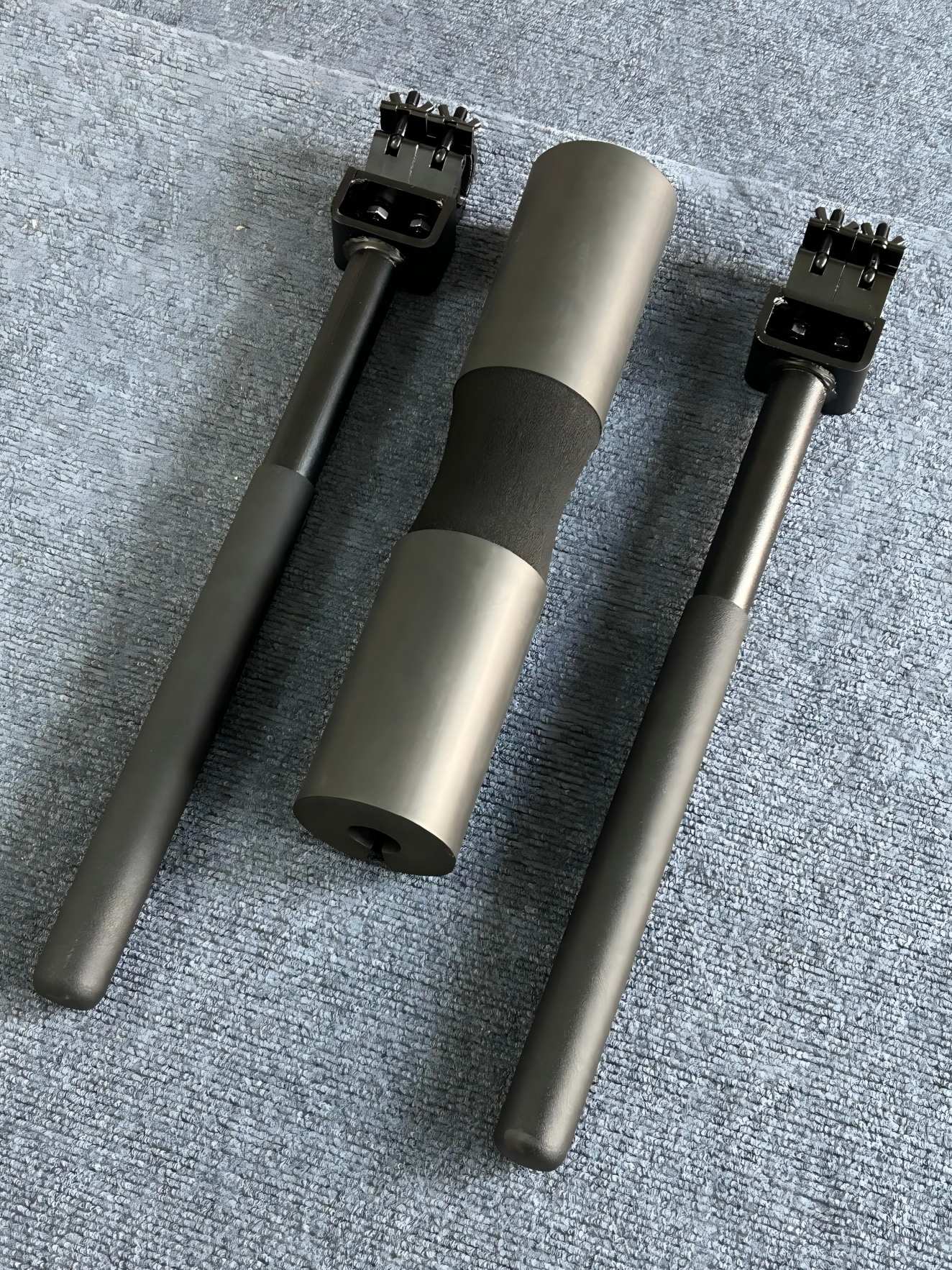 SQUAT SAFETY HANDLES