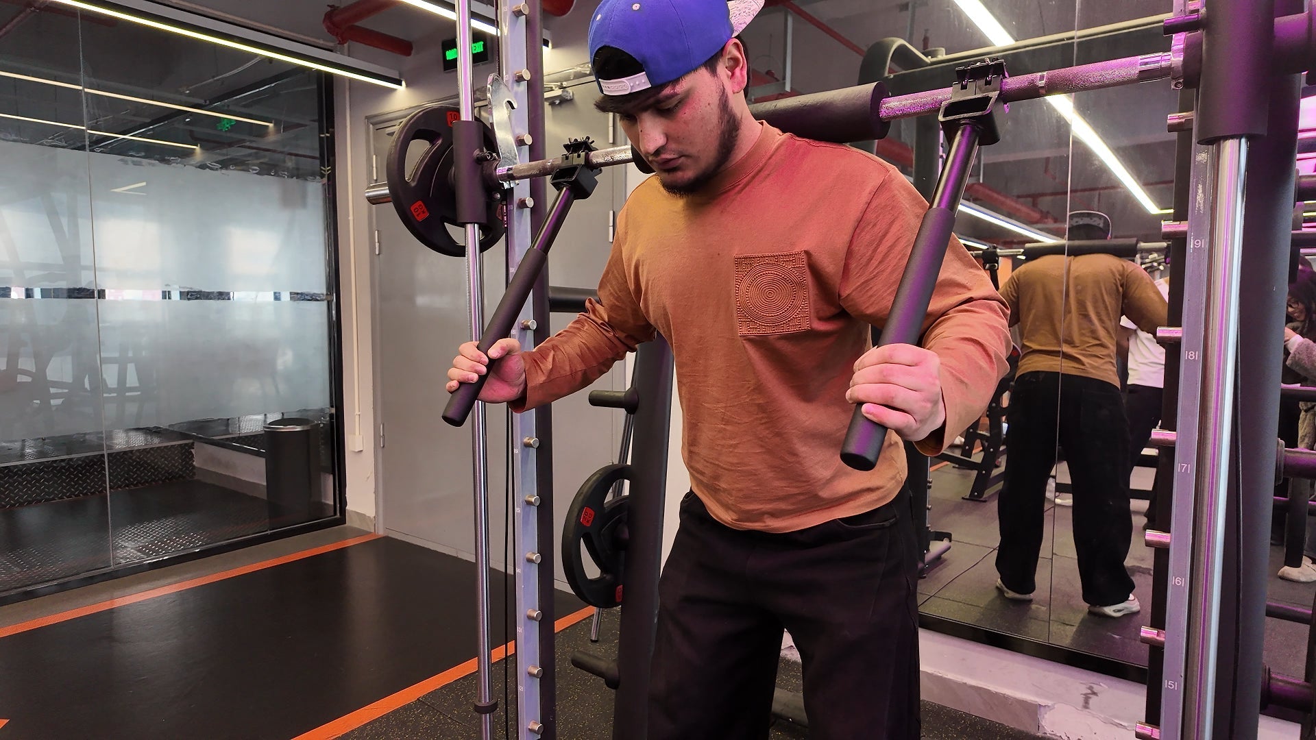Training Alone? How to Make Heavy Squats Safer
