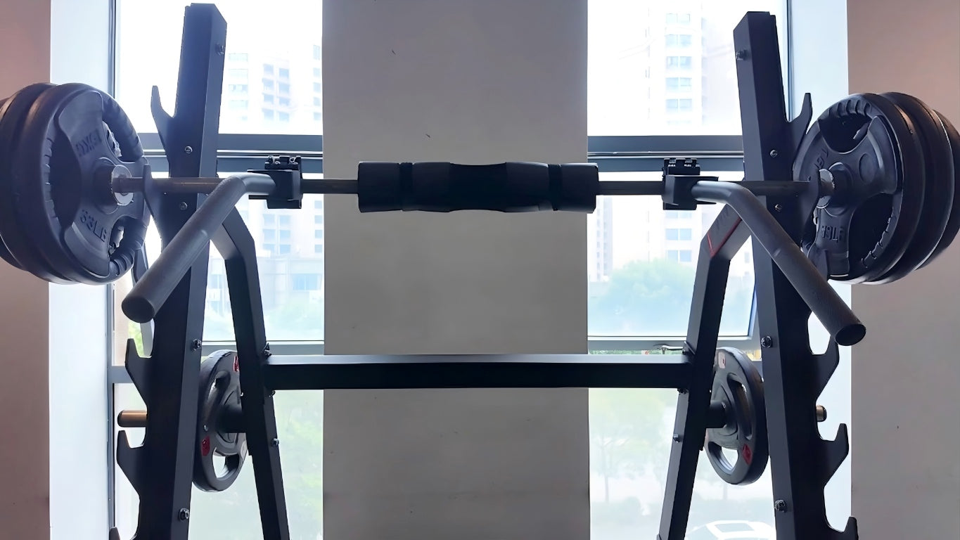 How a Better Grip Can Improve Your Squat Performance