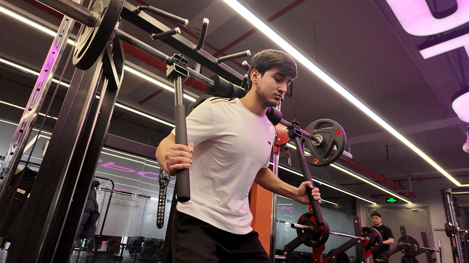 SQUAT SAFETY HANDLES